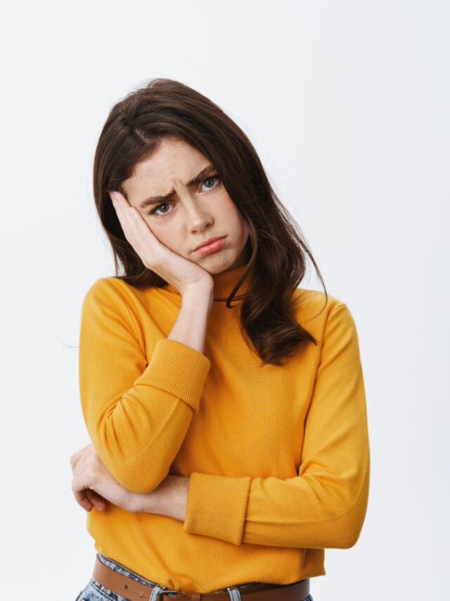 16 Things We Tell Ourselves That Sabotage Happiness and Well-Being