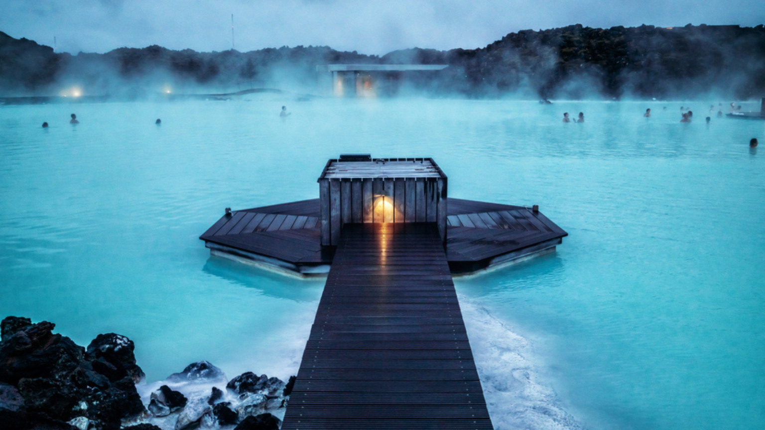 15 Healing Hot Springs Around the World Worth Visiting